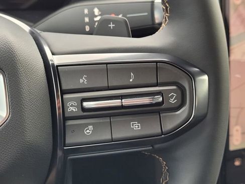 New 2026 GMC Acadia AT4 w/ Luxury Package image 20