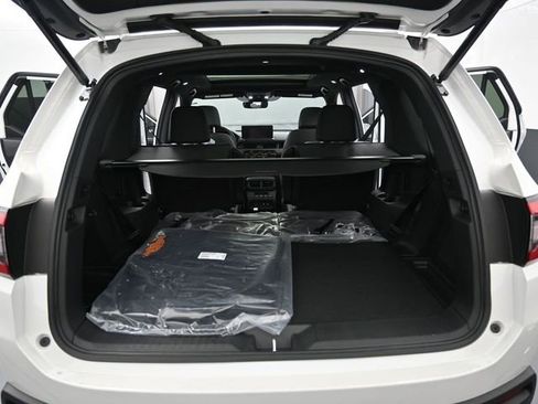 New 2026 Honda Pilot TrailSport image 23