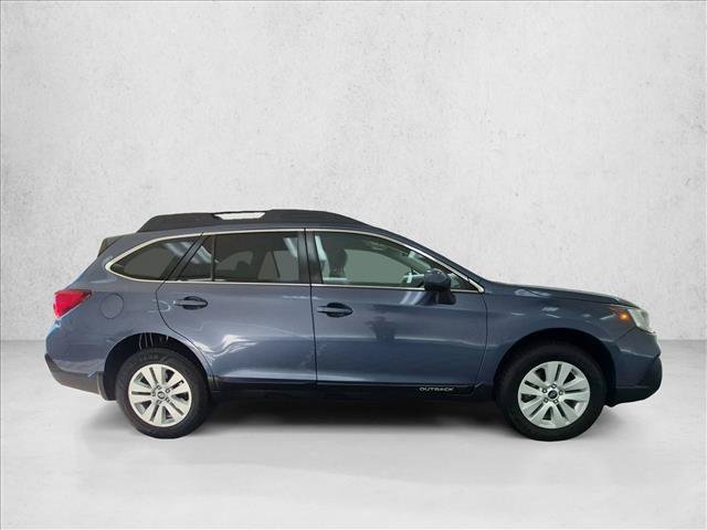 Used 2018 Subaru Outback 2.5i Premium AWD/4WD image 4