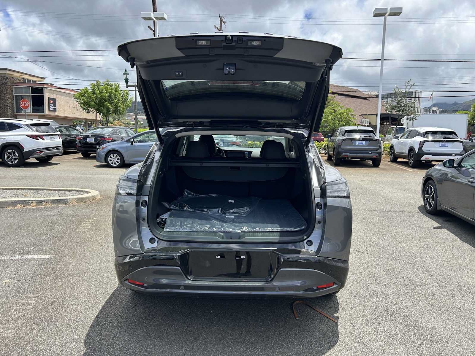 Used 2025 Nissan Murano Platinum w/ Cargo Package AWD/4WD image 11