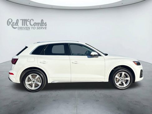 Used 2021 Audi Q5 Premium w/ Convenience Package image 6