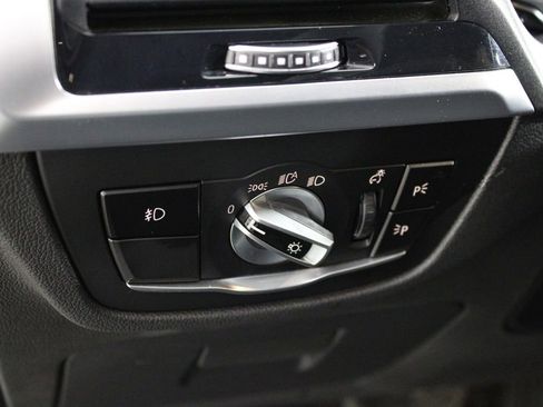 Used 2019 BMW X3 sDrive30i w/ Driving Assistance Package image 18