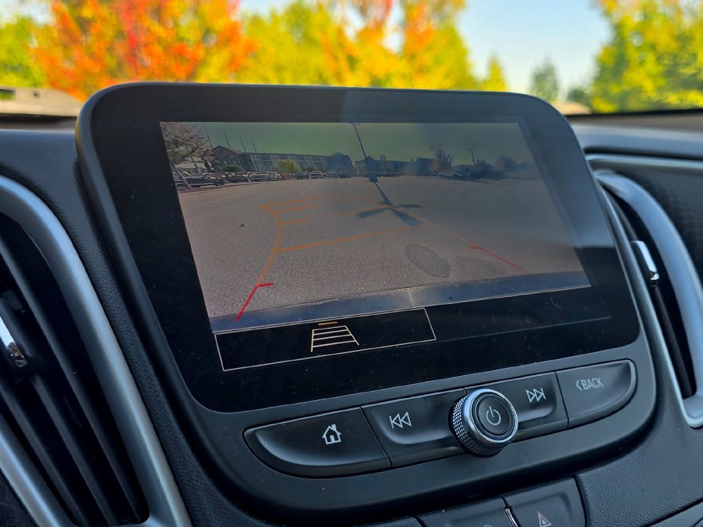 Certified 2025 Chevrolet Malibu LT FWD image 31