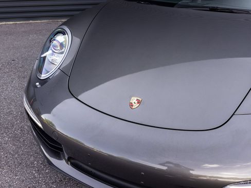 Used 2013 Porsche 911 Carrera 4S AWD/4WD image 10