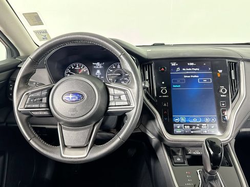 Used 2024 Subaru Outback Premium AWD/4WD image 14