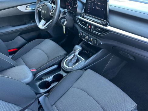 Used 2024 Kia Forte LXS image 15