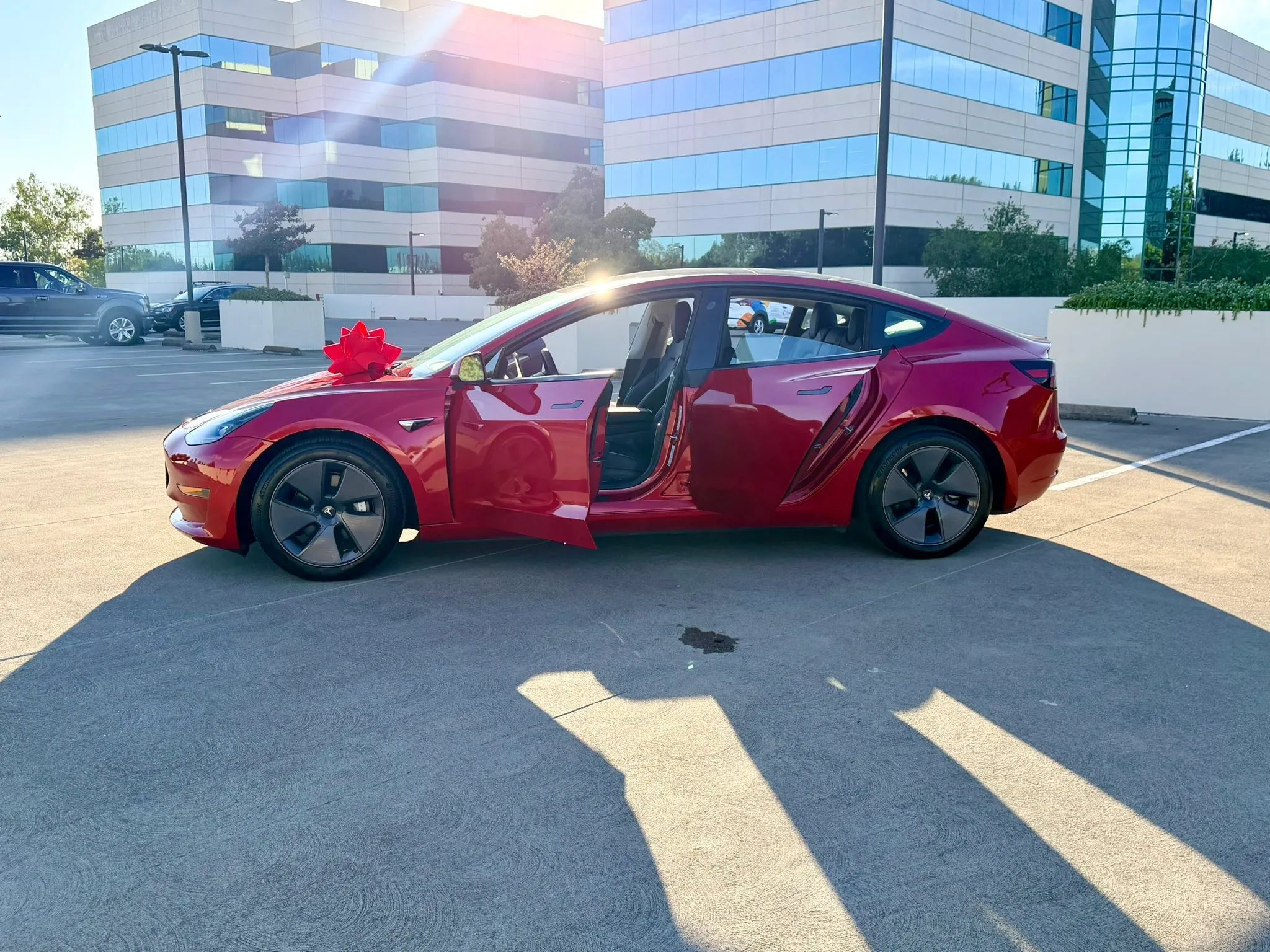 Used 2023 Tesla Model 3 Standard Range RWD image 39