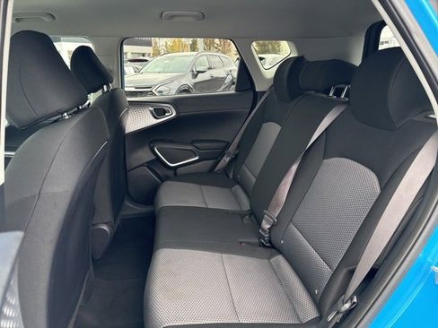 Used 2023 Kia Soul S image 37
