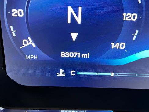 Used 2024 Chevrolet Silverado 2500 LT image 43