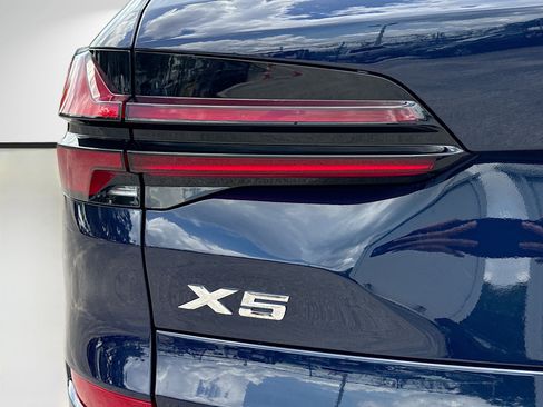 New 2026 BMW X5 xDrive50e AWD/4WD image 10
