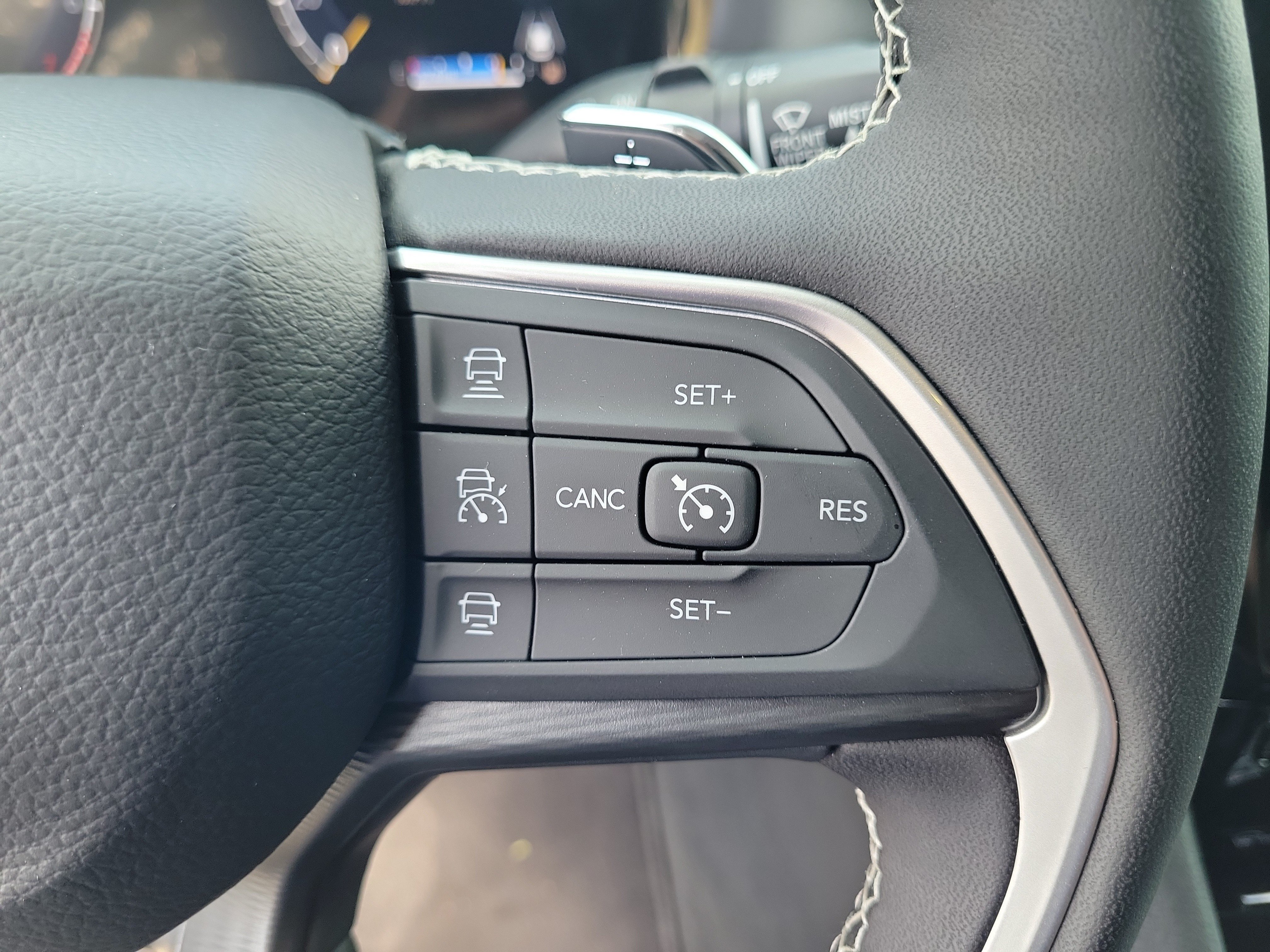 Used 2026 Jeep Grand Cherokee L 2WD image 20