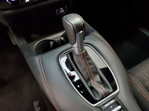 Certified 2025 Honda HR-V Sport image 8