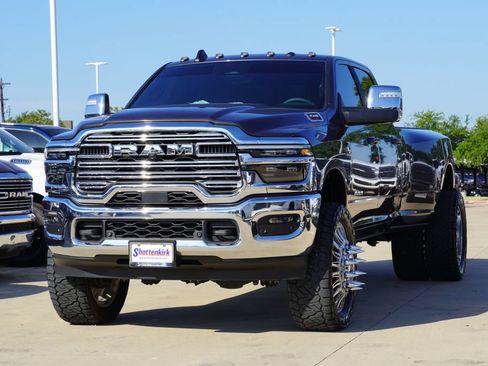 New 2026 RAM 3500 Laramie AWD/4WD image 3