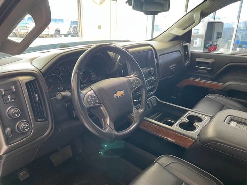 Used 2019 Chevrolet Silverado 2500 High Country image 20