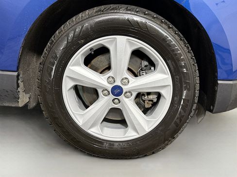 Used 2020 Ford Edge SE image 32