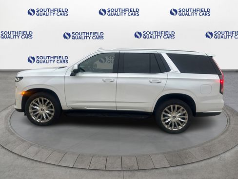 Used 2021 Cadillac Escalade Premium Luxury w/ Performance Package image 3