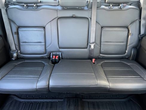 Used 2020 GMC Sierra 1500 Denali w/ Denali Carbonpro Edition image 17