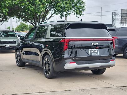 New 2026 Kia Carnival EX