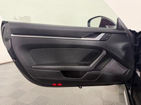 Certified 2025 Porsche 911 Turbo S AWD/4WD image 16