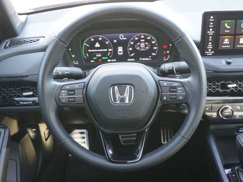 Used 2024 Honda Accord Sport image 26