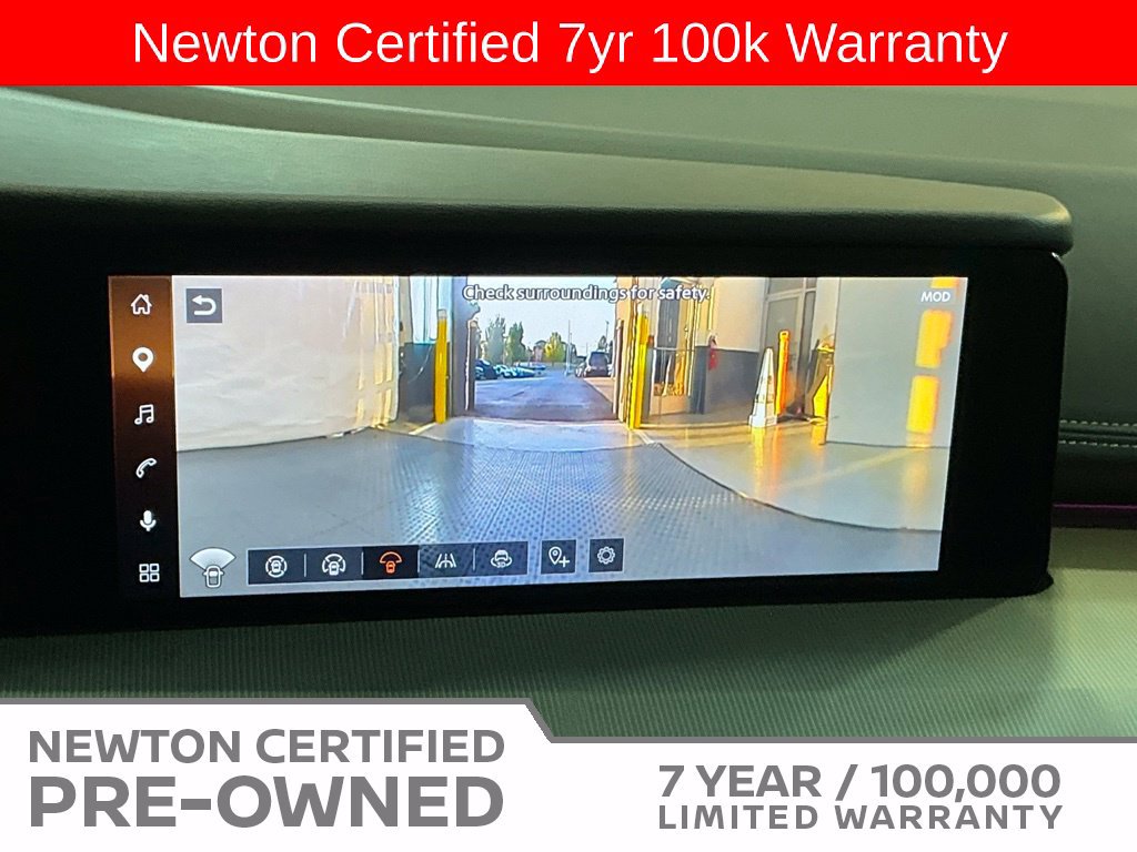 Used 2025 Nissan Murano SL AWD/4WD image 17