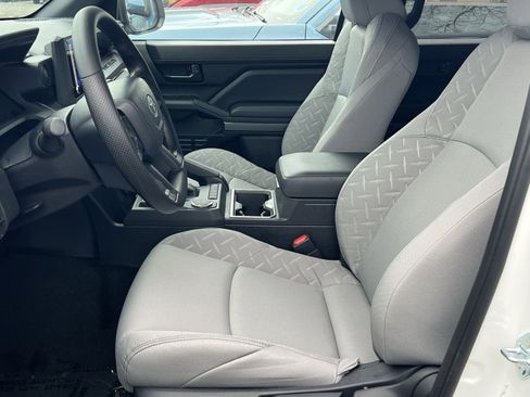 New 2026 Toyota Tacoma SR5 RWD image 7