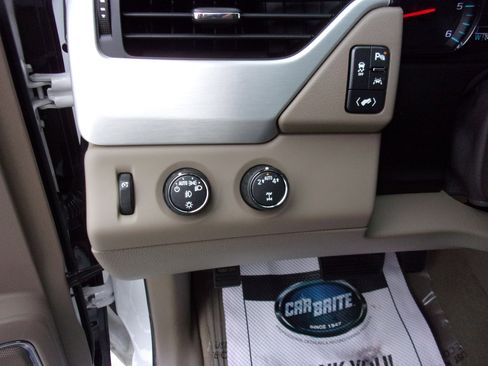 Used 2019 GMC Yukon XL SLT w/ Open Road Package image 20