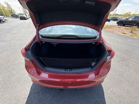 Used 2018 Hyundai Elantra SEL w/ Cargo Package FWD image 21