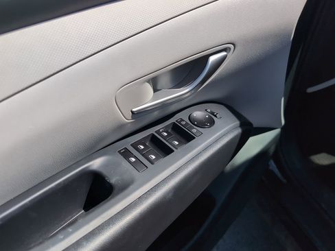 Used 2025 Hyundai Tucson SEL AWD/4WD image 10