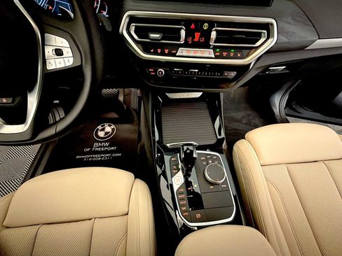 Used 2024 BMW X3 xDrive30i w/ Convenience Package AWD/4WD image 18