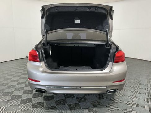 Used 2018 BMW 540i RWD image 28