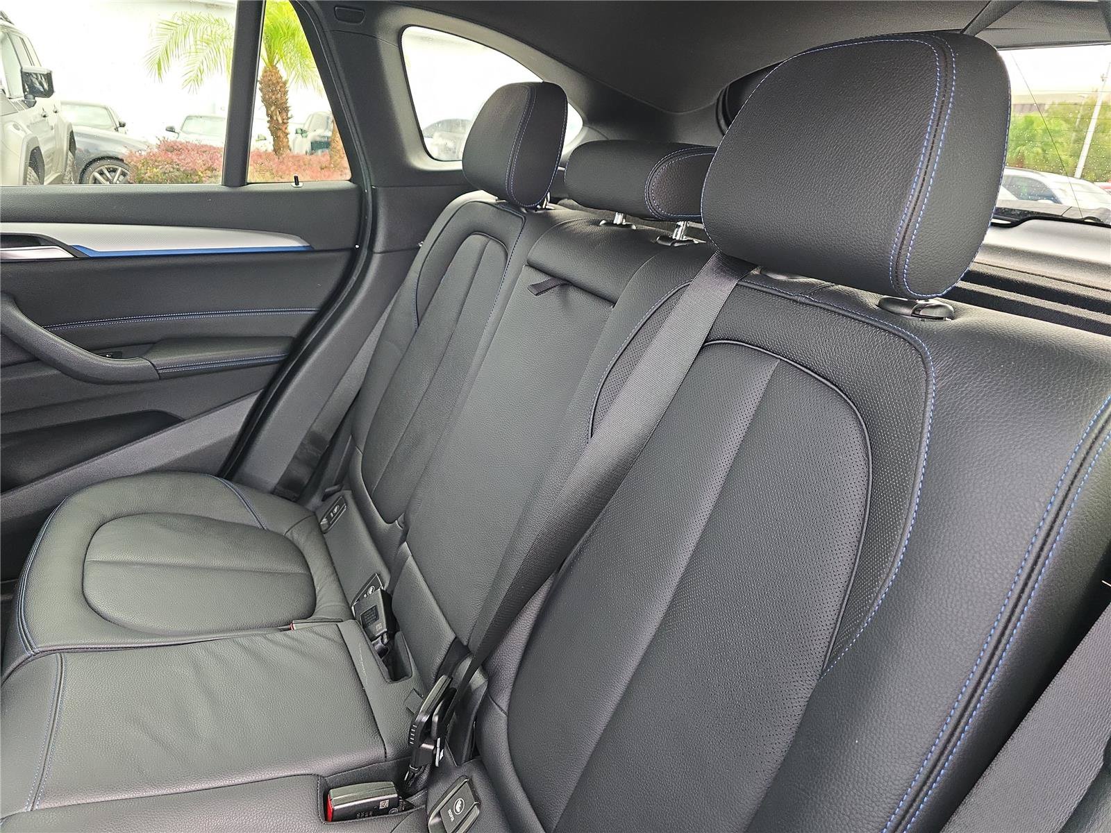Used 2019 BMW X1 sDrive28i w/ M Sport Package FWD image 11