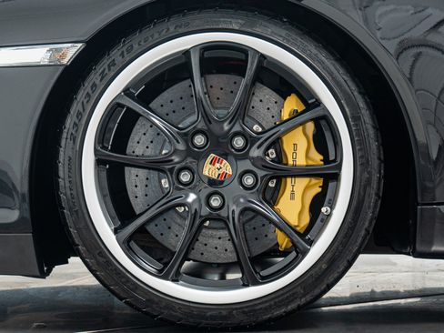 Used 2007 Porsche 911 GT3 RWD image 10