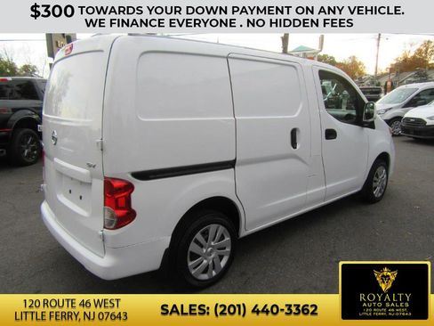 Used 2019 Nissan NV200 SV w/ Navigation Package image 10
