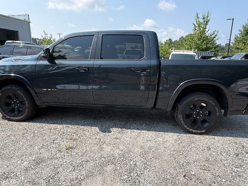 Used 2025 RAM 1500 Big Horn AWD/4WD image 11