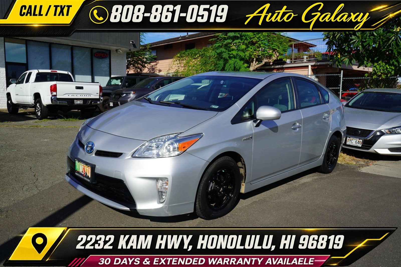Used 2015 Toyota Prius Two FWD image 1