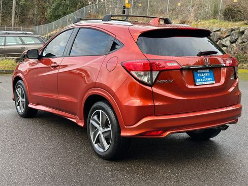 Used 2020 Honda HR-V Touring image 3