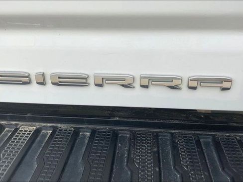 Used 2024 GMC Sierra 2500 Denali Ultimate image 8