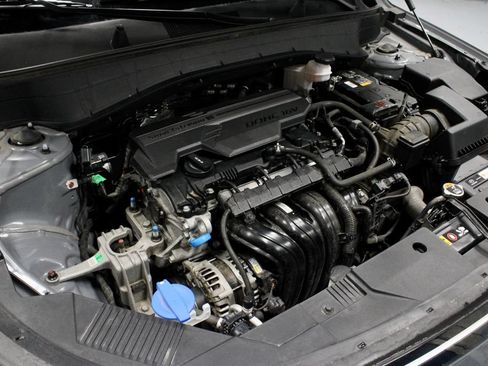 Used 2025 Hyundai Kona SEL FWD image 15