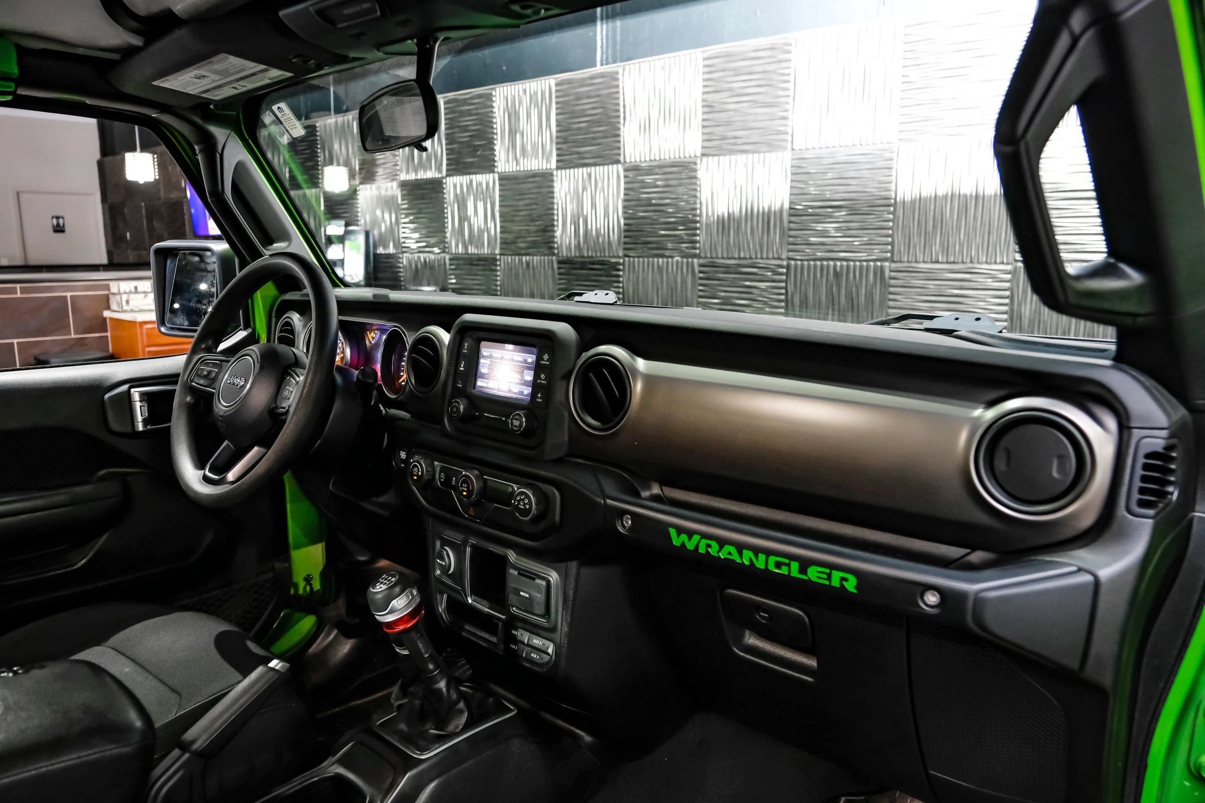 Used 2020 Jeep Wrangler Unlimited Sport AWD/4WD image 10