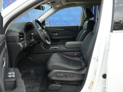 New 2026 Honda Pilot image 16