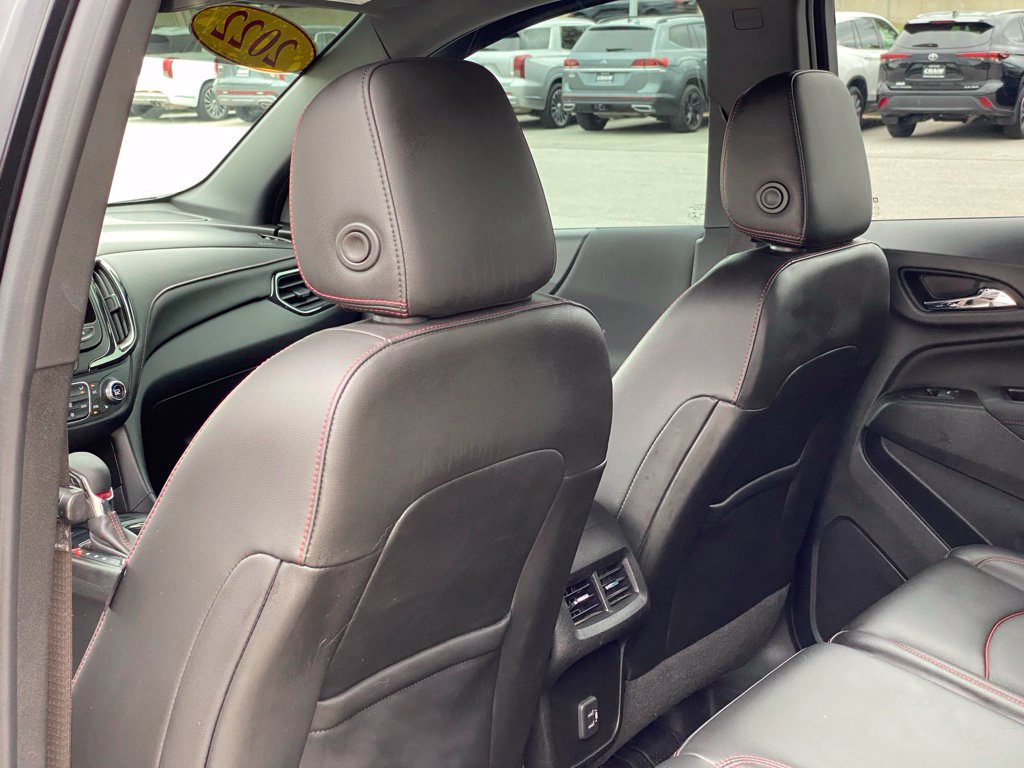 Used 2022 Chevrolet Equinox RS w/ RS Leather Package AWD/4WD image 29