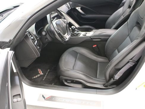 Used 2017 Chevrolet Corvette Stingray Coupe w/ Battery Protection Package RWD image 23
