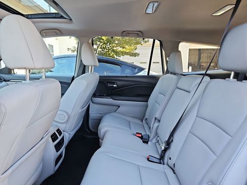 Used 2022 Honda Pilot Special Edition image 30