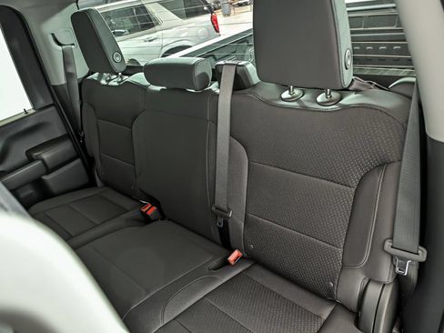 New 2026 GMC Sierra 2500 Pro AWD/4WD image 9
