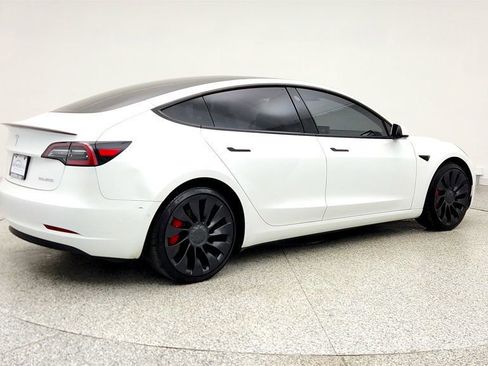 Used 2022 Tesla Model 3 Performance image 5