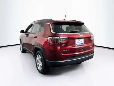 Used 2022 Jeep Compass Latitude AWD/4WD image 7
