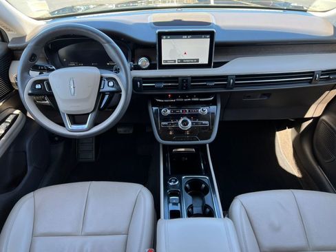 Used 2022 Lincoln Corsair Reserve w/ Equipment Group 201A image 3