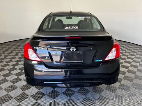 Used 2016 Nissan Versa S Plus FWD image 6
