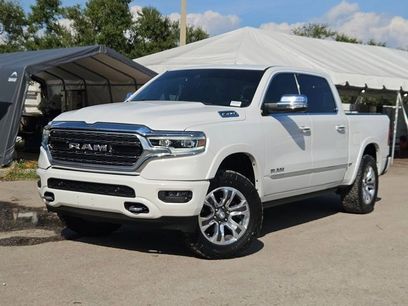 Used 2022 RAM 1500 Limited w/ Body Color Bumper Group